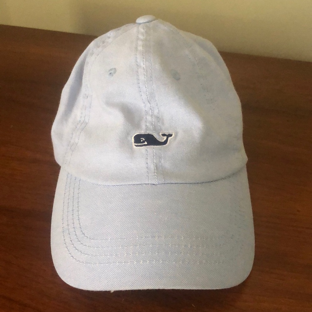 Baby blue vineyard vines hat